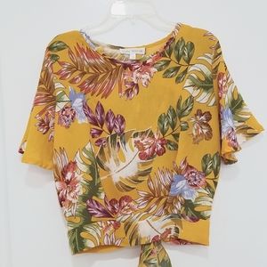 Daily special cropped Hawaiian print open tie back blouse size M